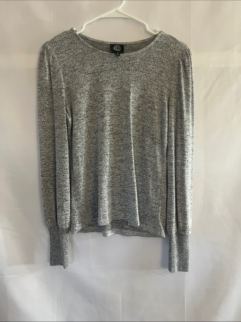 bobeau Heathered Gray Long-Sleeve Crewneck Top, women's size Small